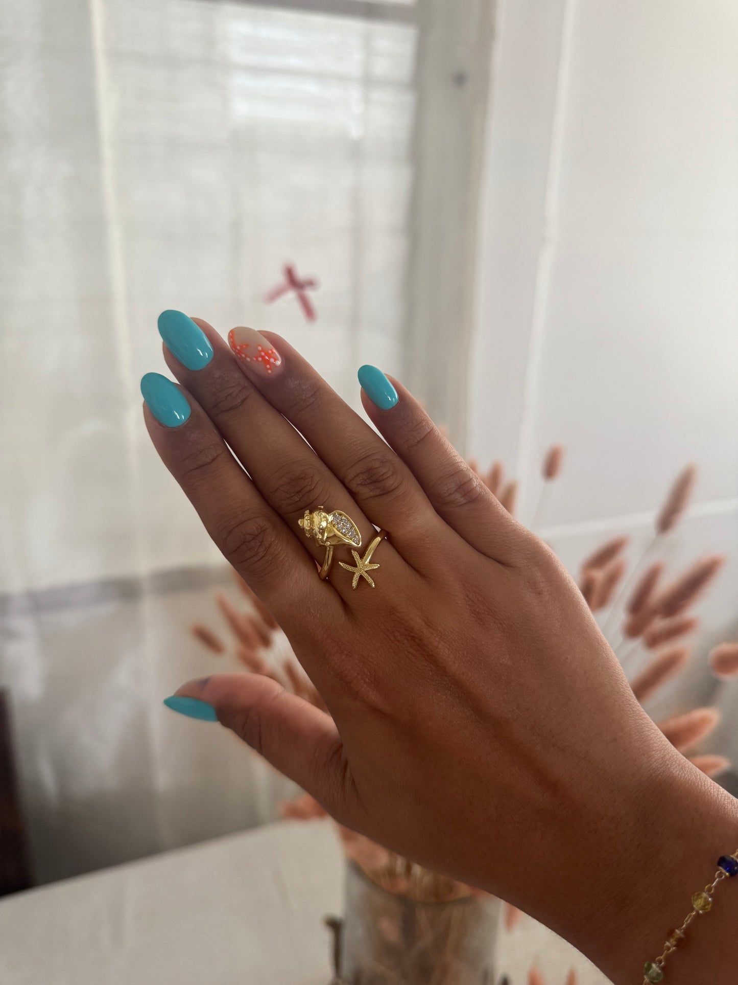 Coral starfish ring