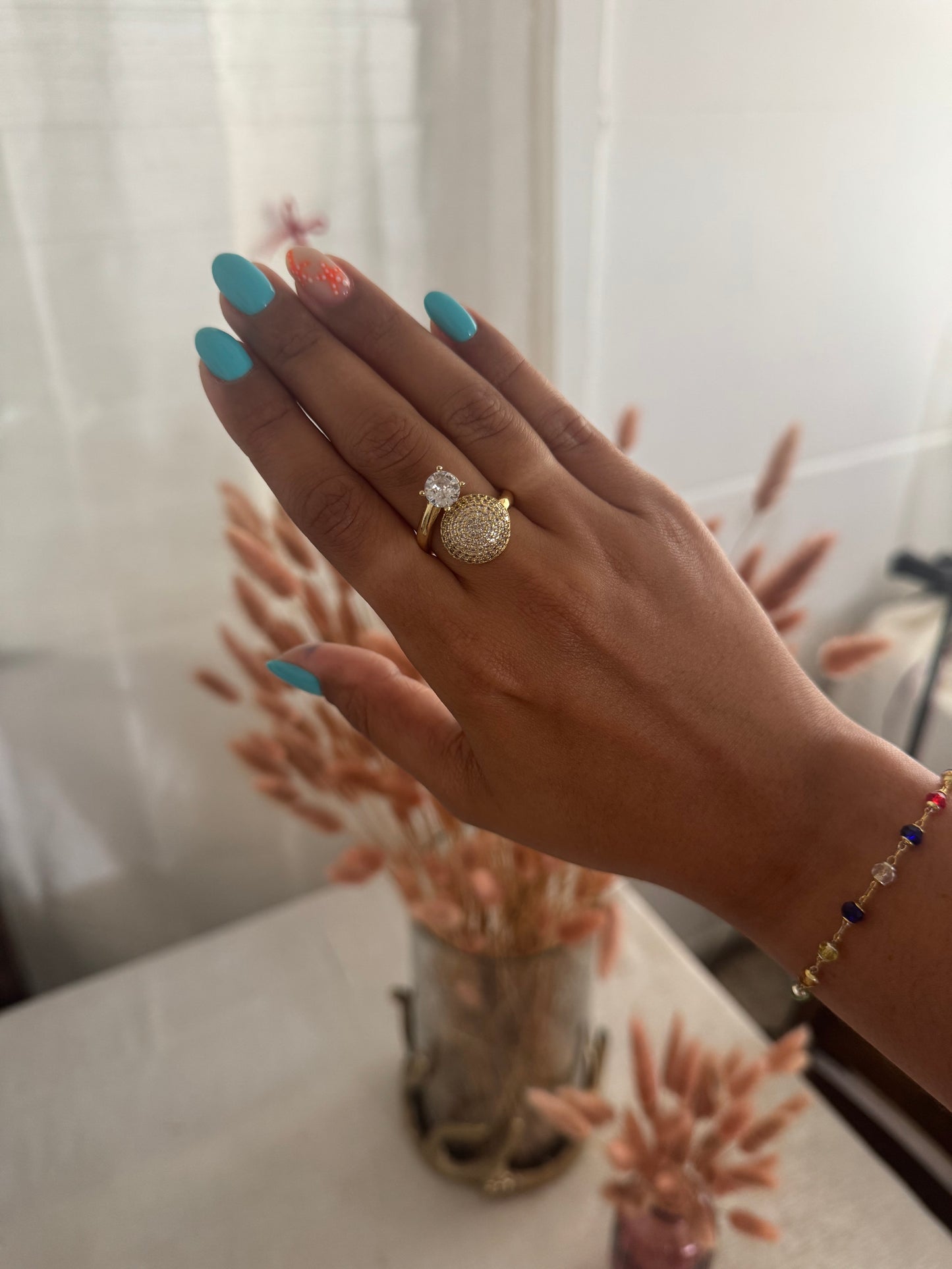 Diamond round ring